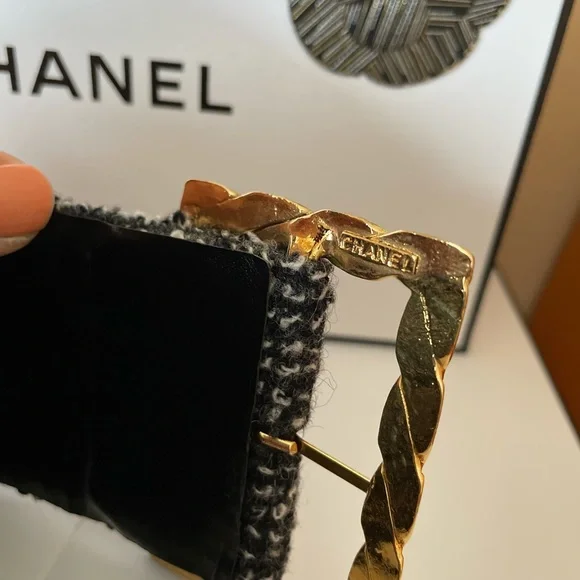CHANEL vintage tweed and leather wide waist belt - Picture 4 of 16